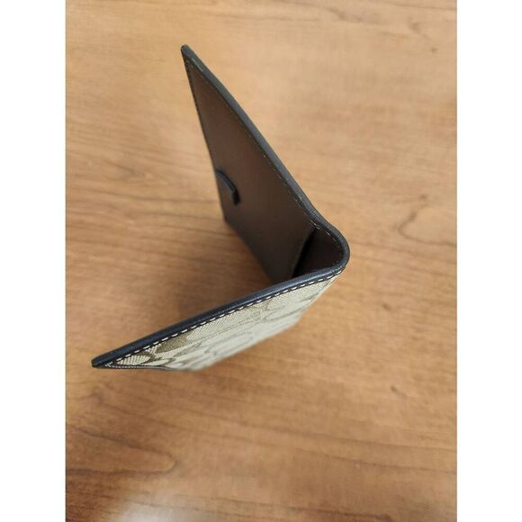 Coach Vintage Signature Jacquard C Beige and Brown Monogram Checkbook with Leath - Picture 6 of 8